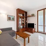Appartement Casa - *