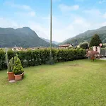 Casa - * Dongo