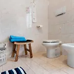 Casa - *