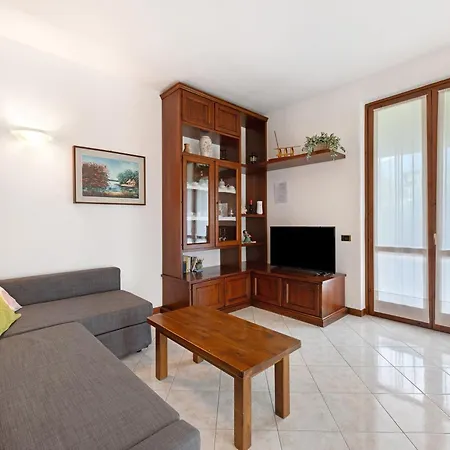 Apartamento Casa - *